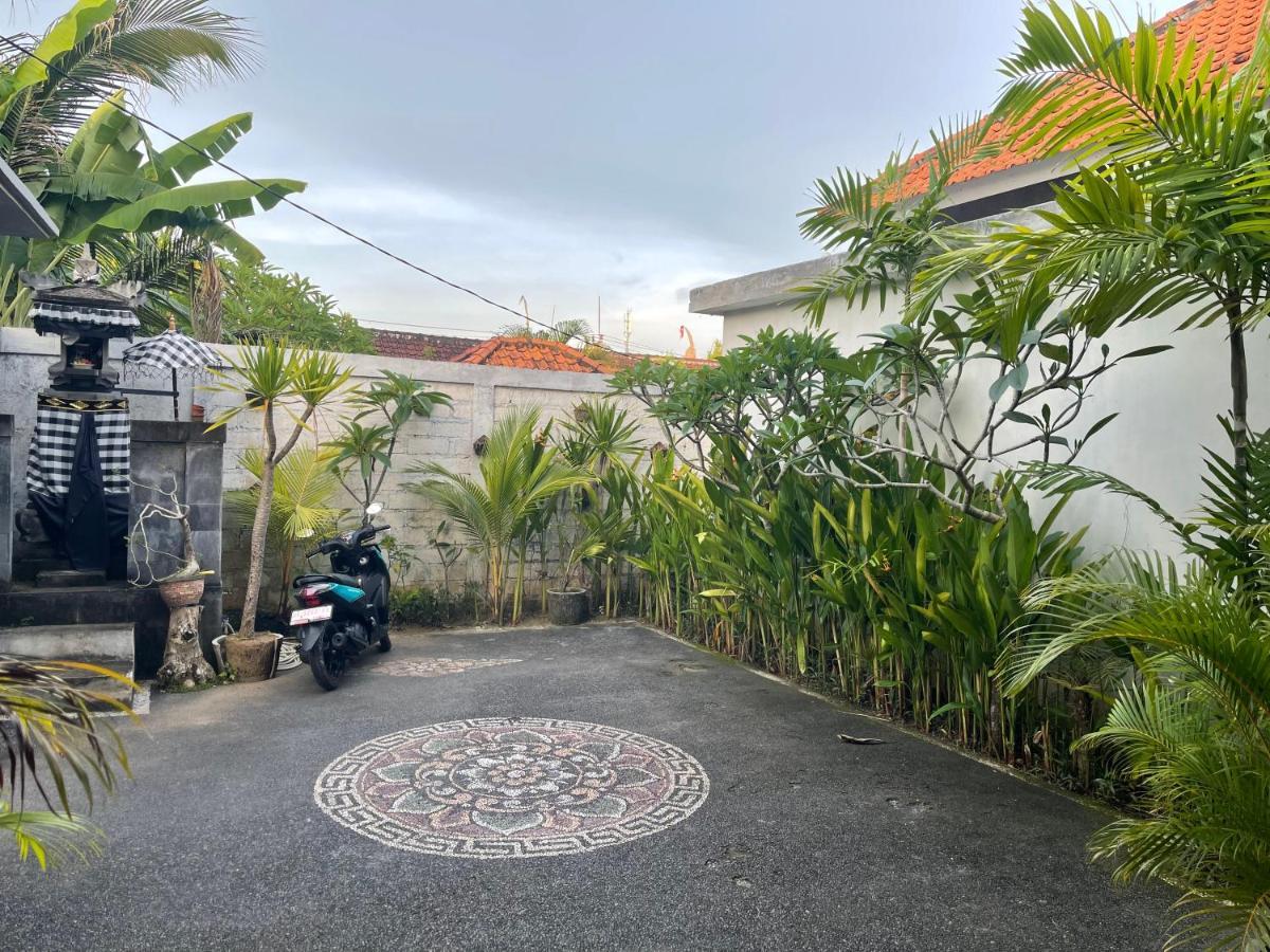 Arjuna Uluwatu Guest House Kültér fotó